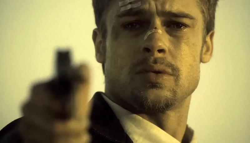 Режиссер "Семь" Дэвид Финчер уточнил содержимое коробки в финале