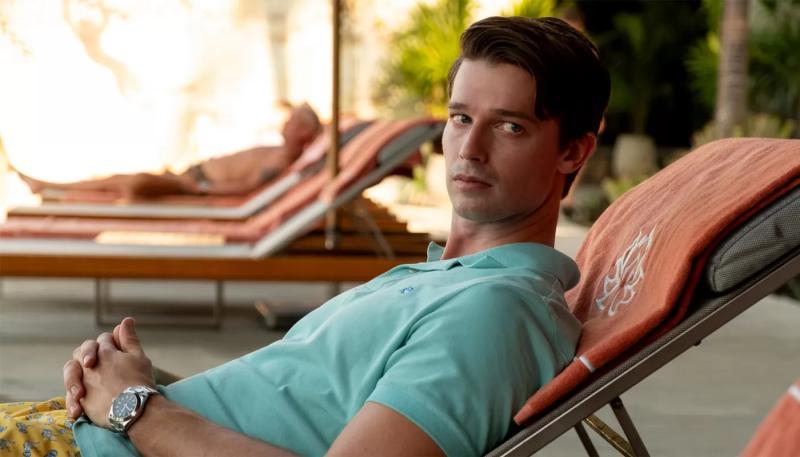 Арнольд Шварценеггер одобрил обнаженного сына в "Белом лотосе"