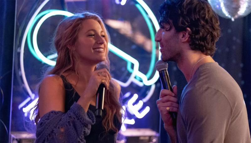 Автор "Все закончится на нас" удалила фотографии Блейк Лайвли