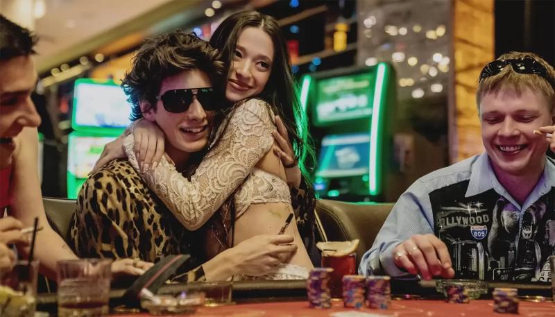 "Анора" с Юрой Борисовым стала фаворитом "Оскара 2025"