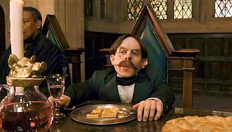 Уорвик Дэвис повторит роль профессора Флитвика в "Гарри Поттере"