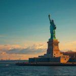 Режиссер фильма о Гитлере экранизирует историю Статуи Свободы США